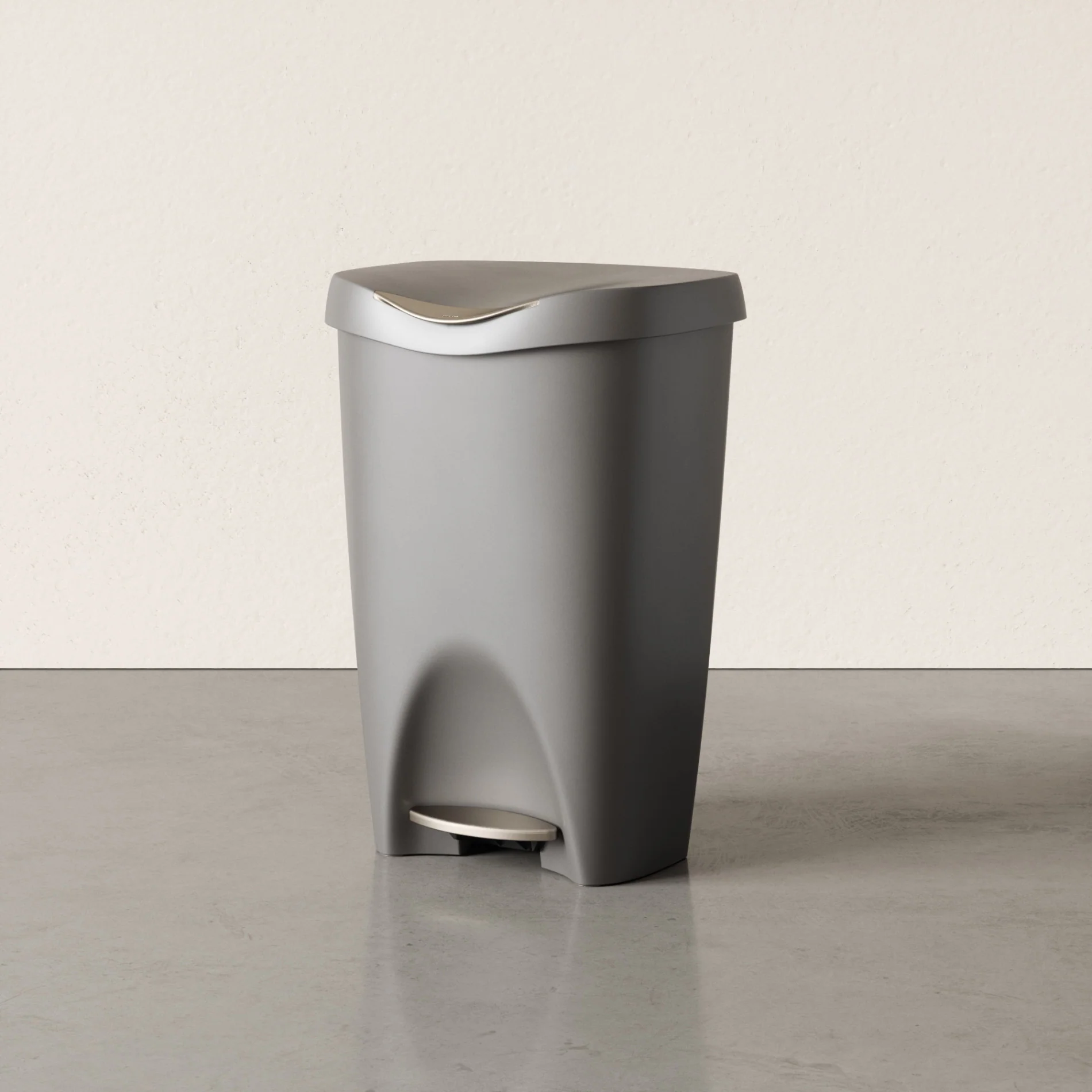 Brim Step On Trash Can - Image 20